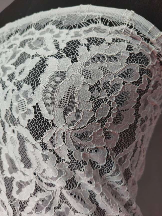 3 Meters Eyelash Chantilly Lace Material Fabric For Dresses QTL012