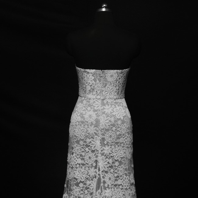 Strapless Sleeveless Short Train Slim Lace Bridal Dress