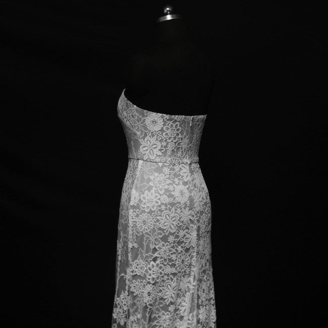 Strapless Sleeveless Short Train Slim Lace Bridal Dress