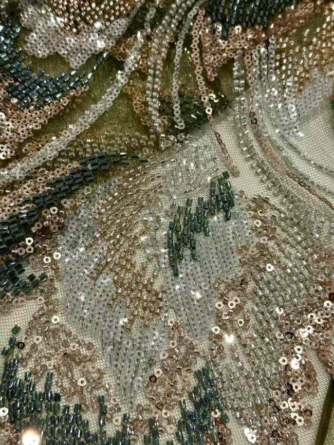 5 Yards Colorful Sequins Pearls Rhinestones Beaded Embroidered 3D Floral Lace Fabric Material For Dressmaking HN195