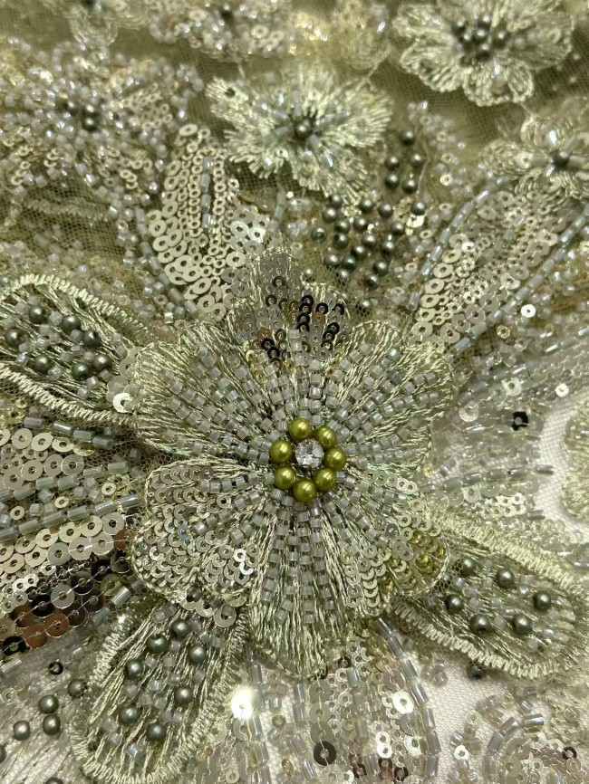 5 Yards Colorful Sequins Pearls Rhinestones Beaded Embroidered 3D Floral Lace Fabric Material For Dressmaking HN199