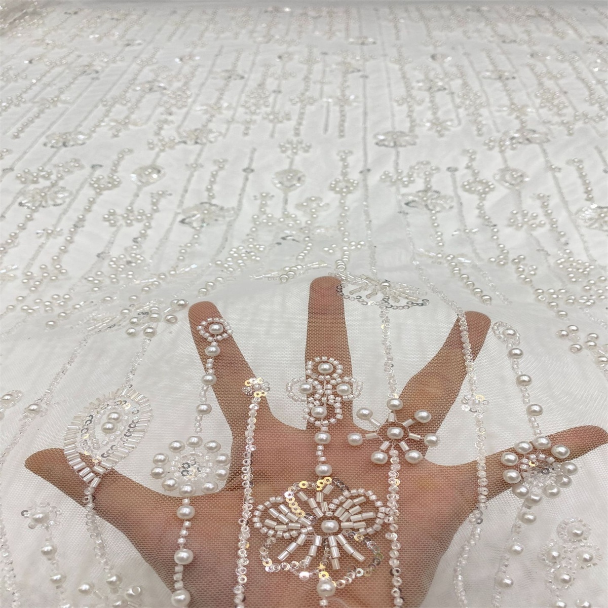 1 Yard Luxury White Crystal Pearl Beaded Bridal Lace Fabric for Wedding Gowns TDD455