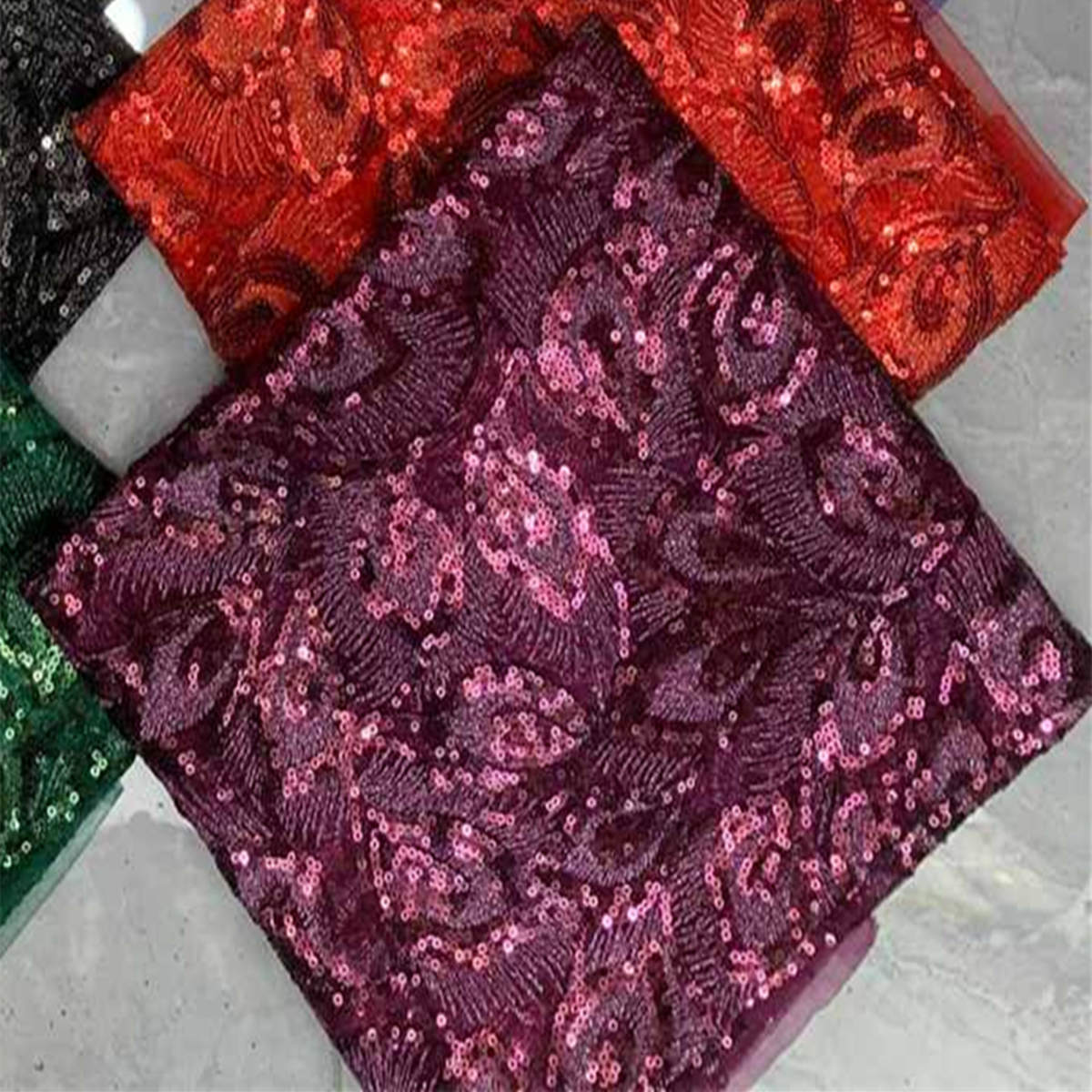 Embroidered Sequin Tulle Lace Fabric | Ref. DX040