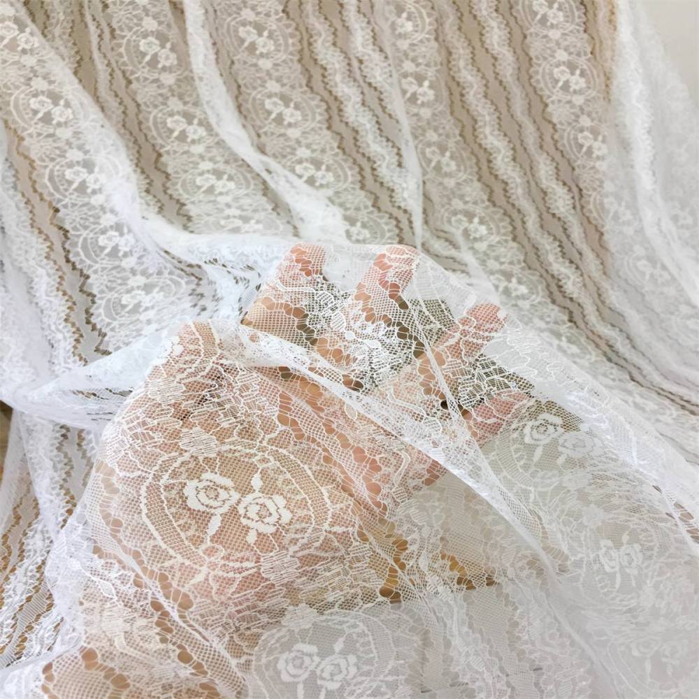 1 Yard Chantilly Lace Fabric SX029