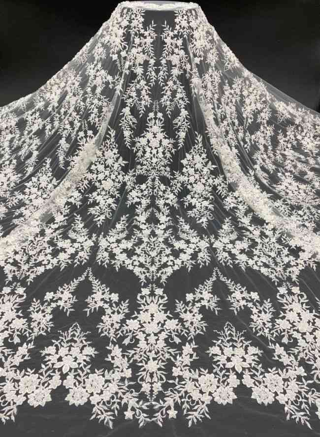 1 Yard Heavily Beaded Sequined Embroidered Off White Wedding Bridal Lace Fabric TDD326