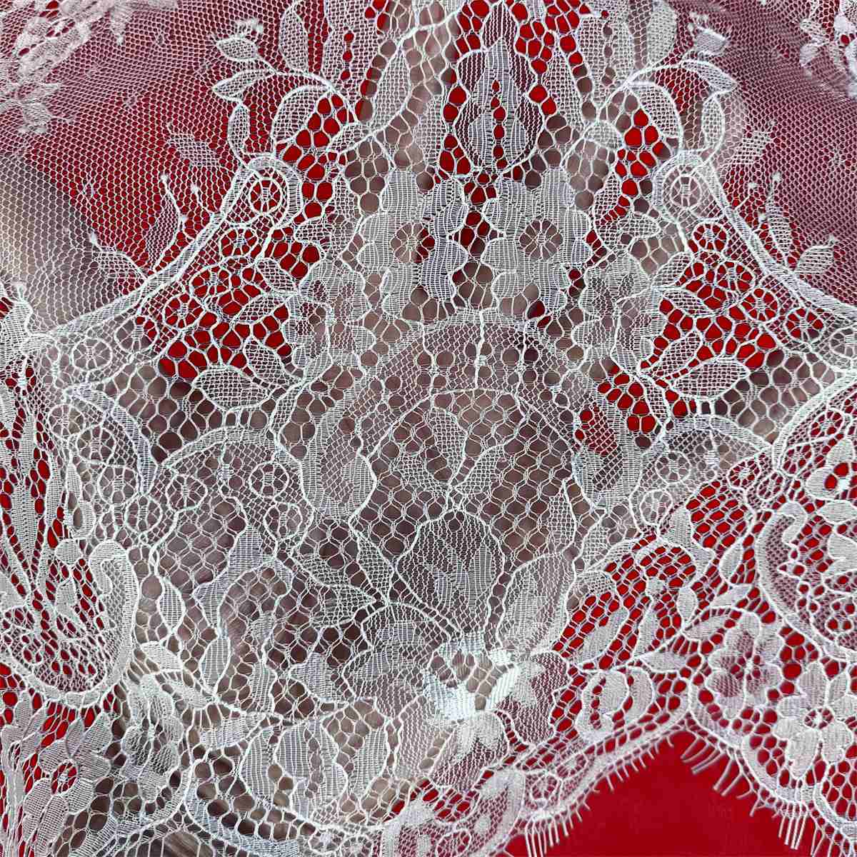Bridal Lace Trim - Chantilly Wedding Lace Trim | GTIN ZD010