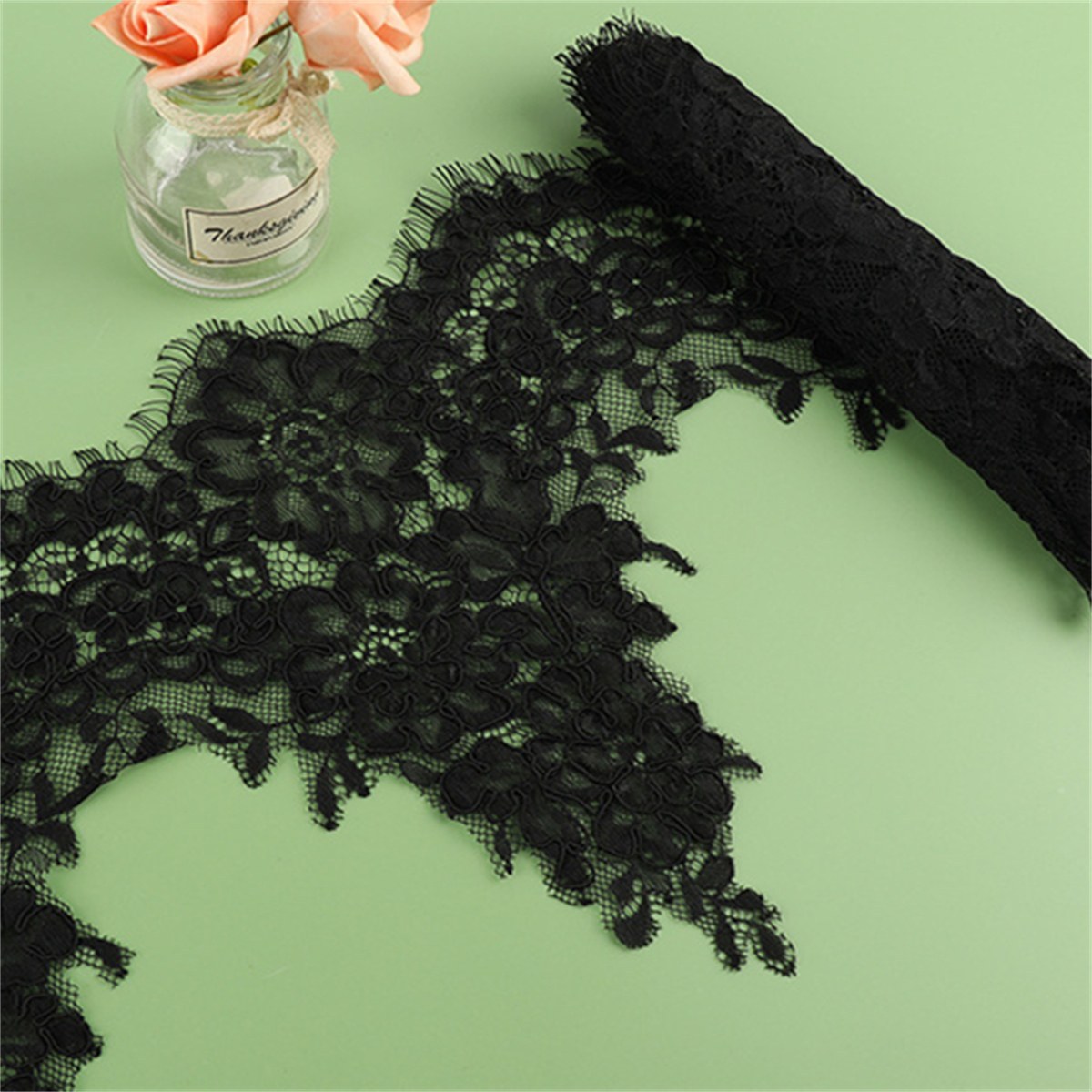 Chantilly Lace Trim | GTIN YK013