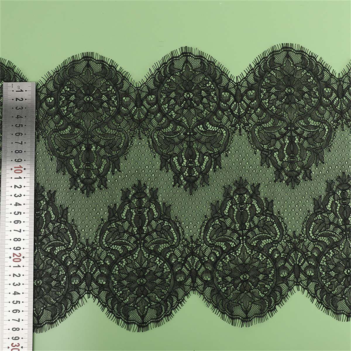 Chantilly Lace Trim | GTIN YK010