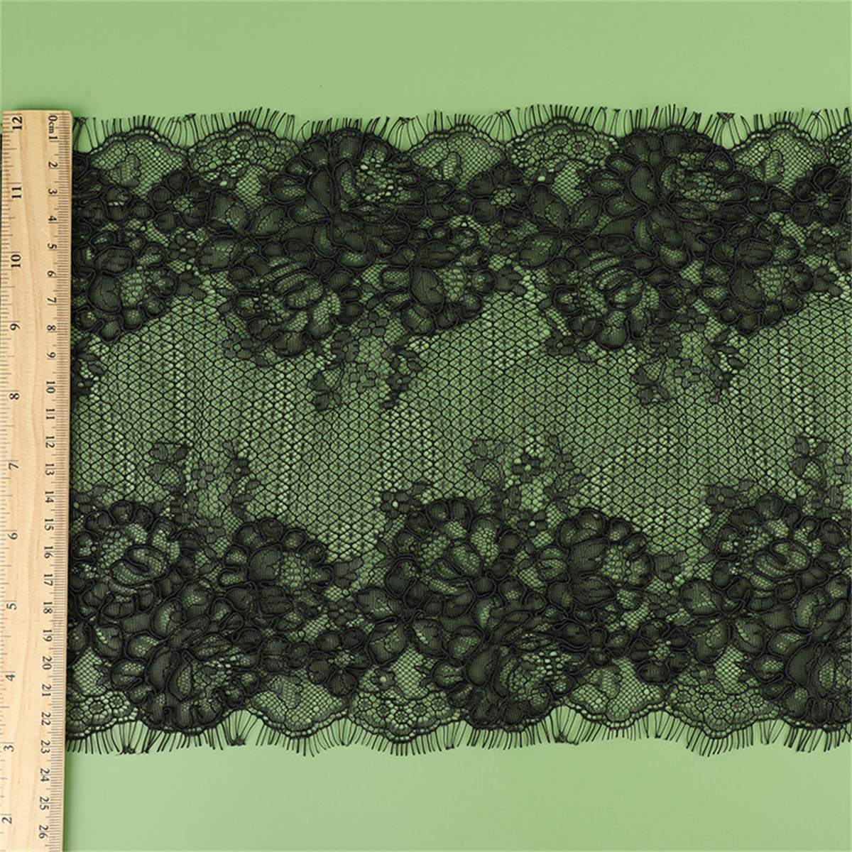 Corded Chantilly Lace Trim | GTIN YK031