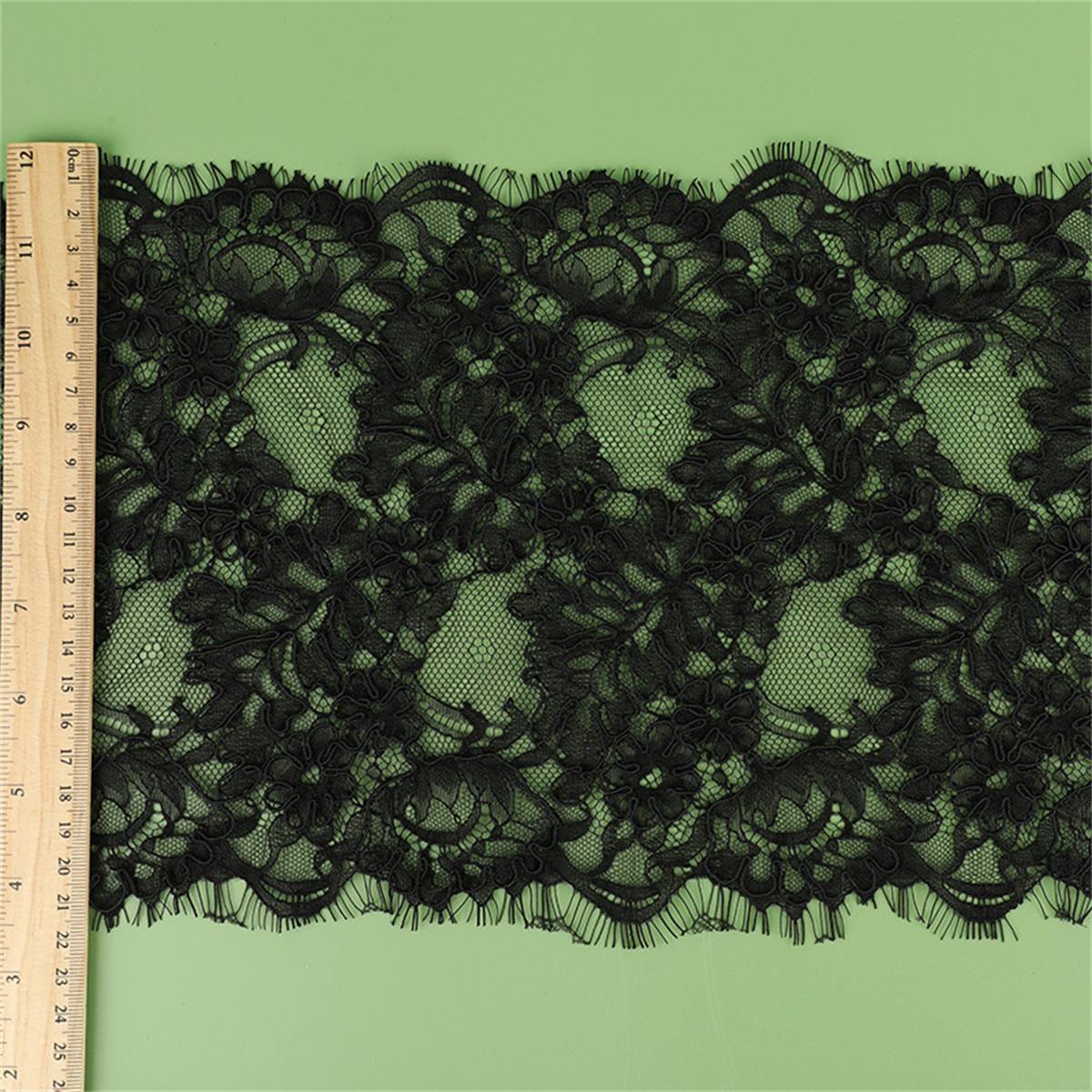 Corded Chantilly Lace Trim | GTIN YK032