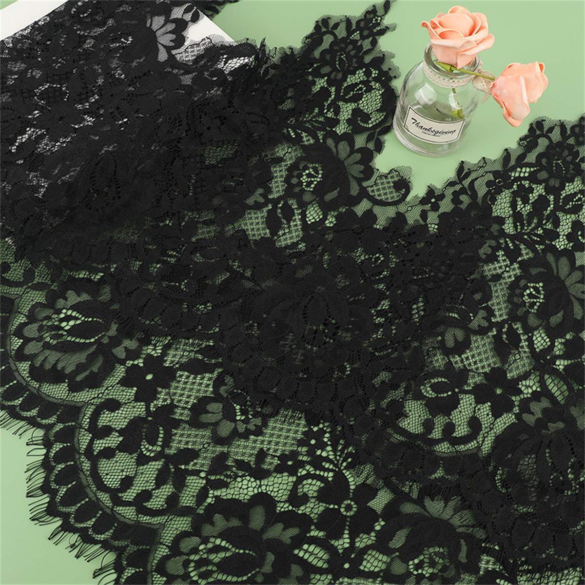 Chantilly Lace Trim | GTIN YK036