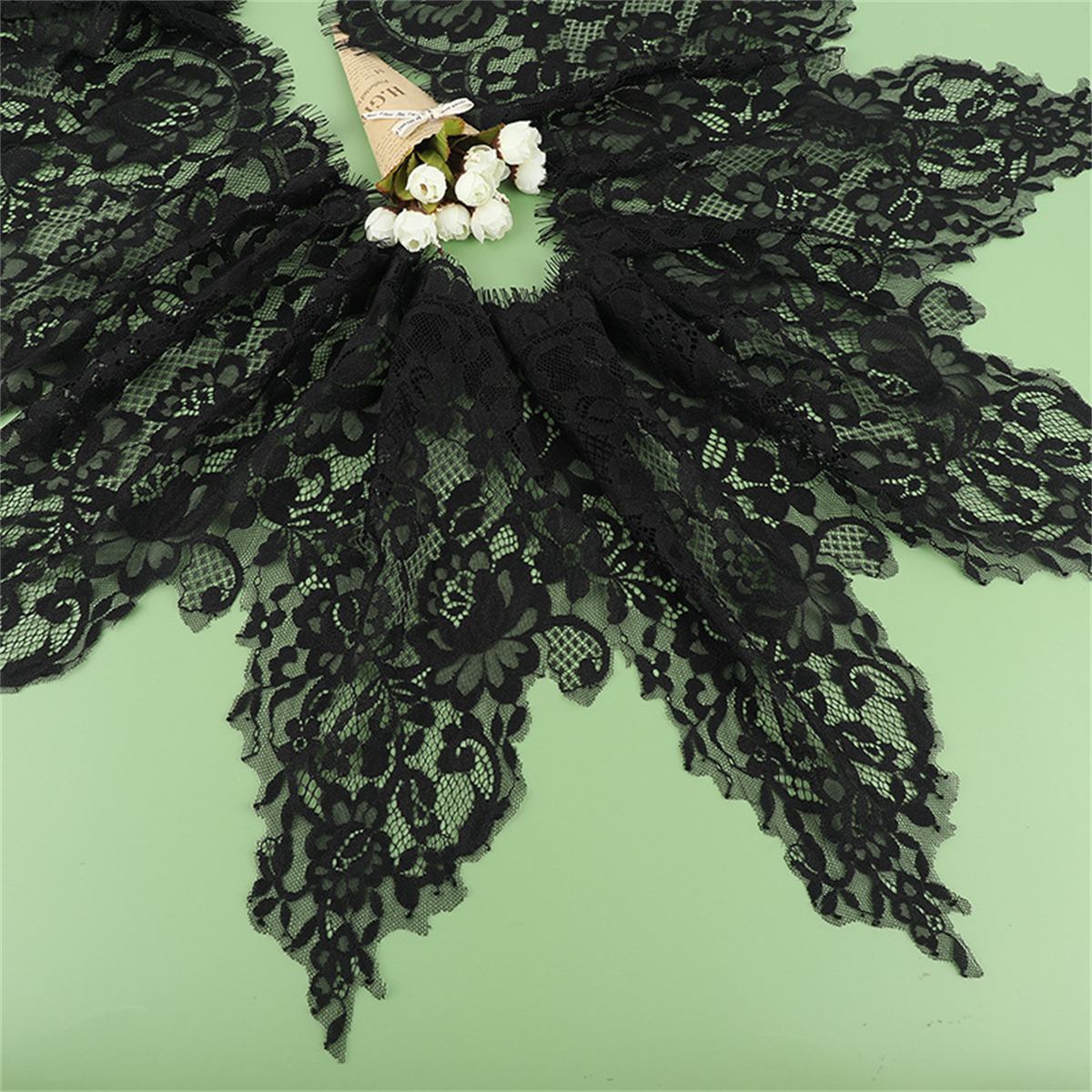 Chantilly Lace Trim | GTIN YK036