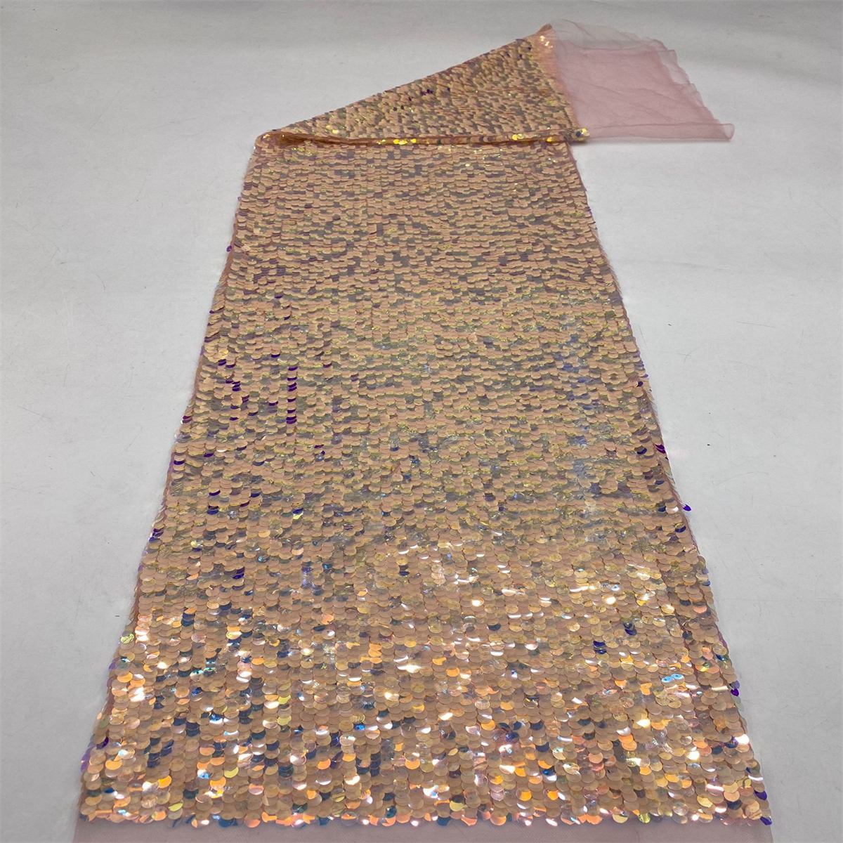 Colorful Sequin Fabric | GTIN TDD395