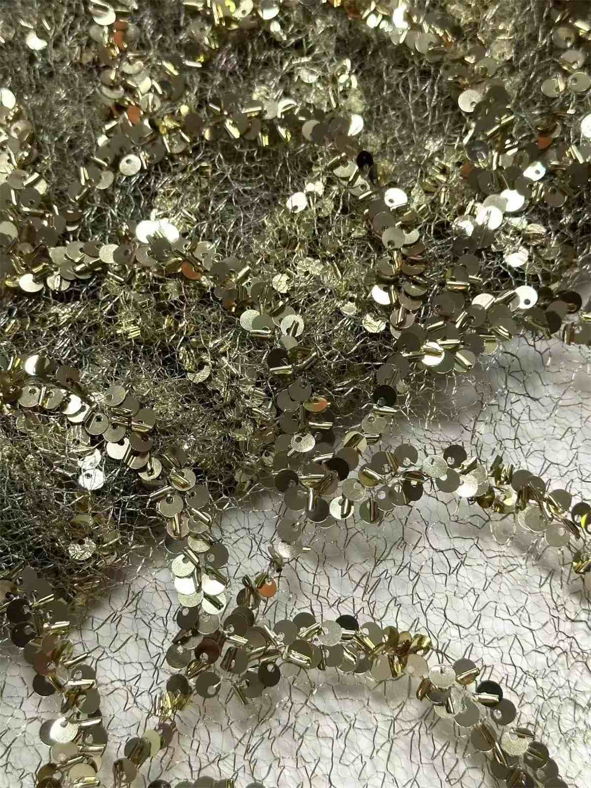Sequin Tulle Lace Fabric | GTIN HN412
