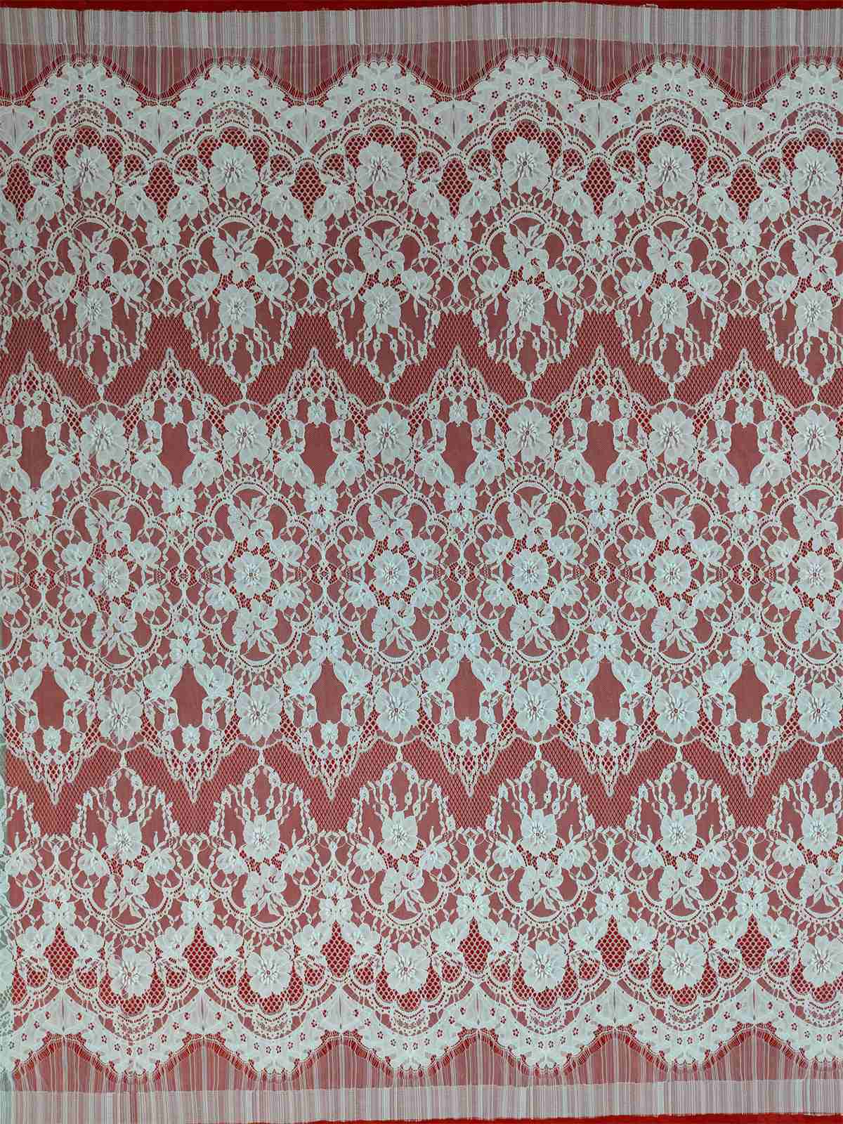 Bridal Lace Fabric - Wedding Lace Fabric - Chantilly Lace Fabric | GTIN QTL004
