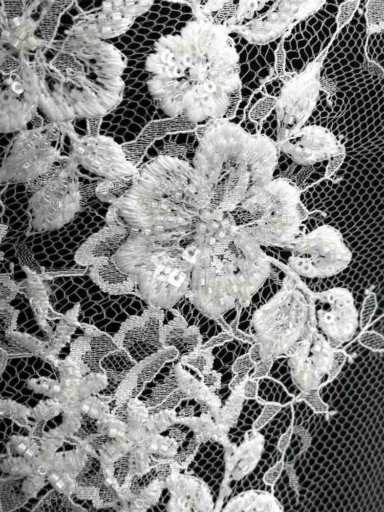 Embroidered Beaded Lace Fabric | GTIN HN467