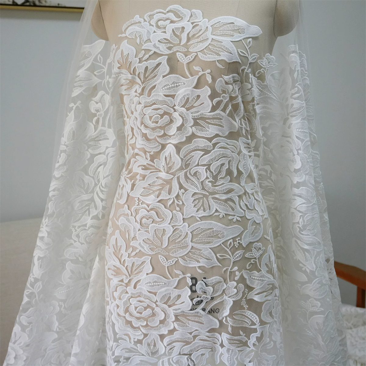 Wedding Lace Fabric - 1 Yard | JZQ039