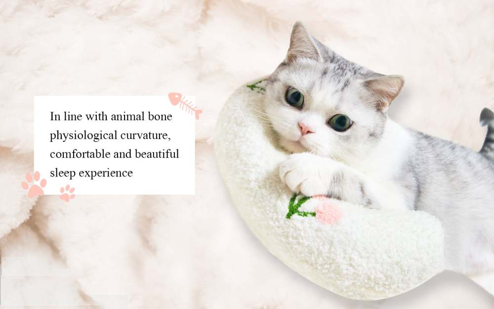 Cat Pillow, Small Pillow for Cat, Cat Blankets for Indoor, Pet Toy, Small Banana Donut Bed for Pets, Little Pillow for Cats No Heating Pad, Real Littles Fluffy Kittens Accessories for Pet Calming