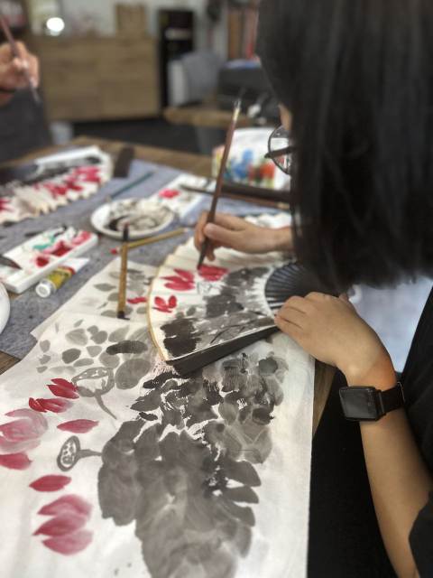 Adult Ink Painting                                                  成人水墨国画