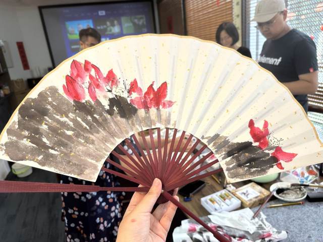 Adult Ink Painting                                                  成人水墨国画