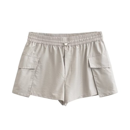 Casual loose fitting breathable shorts