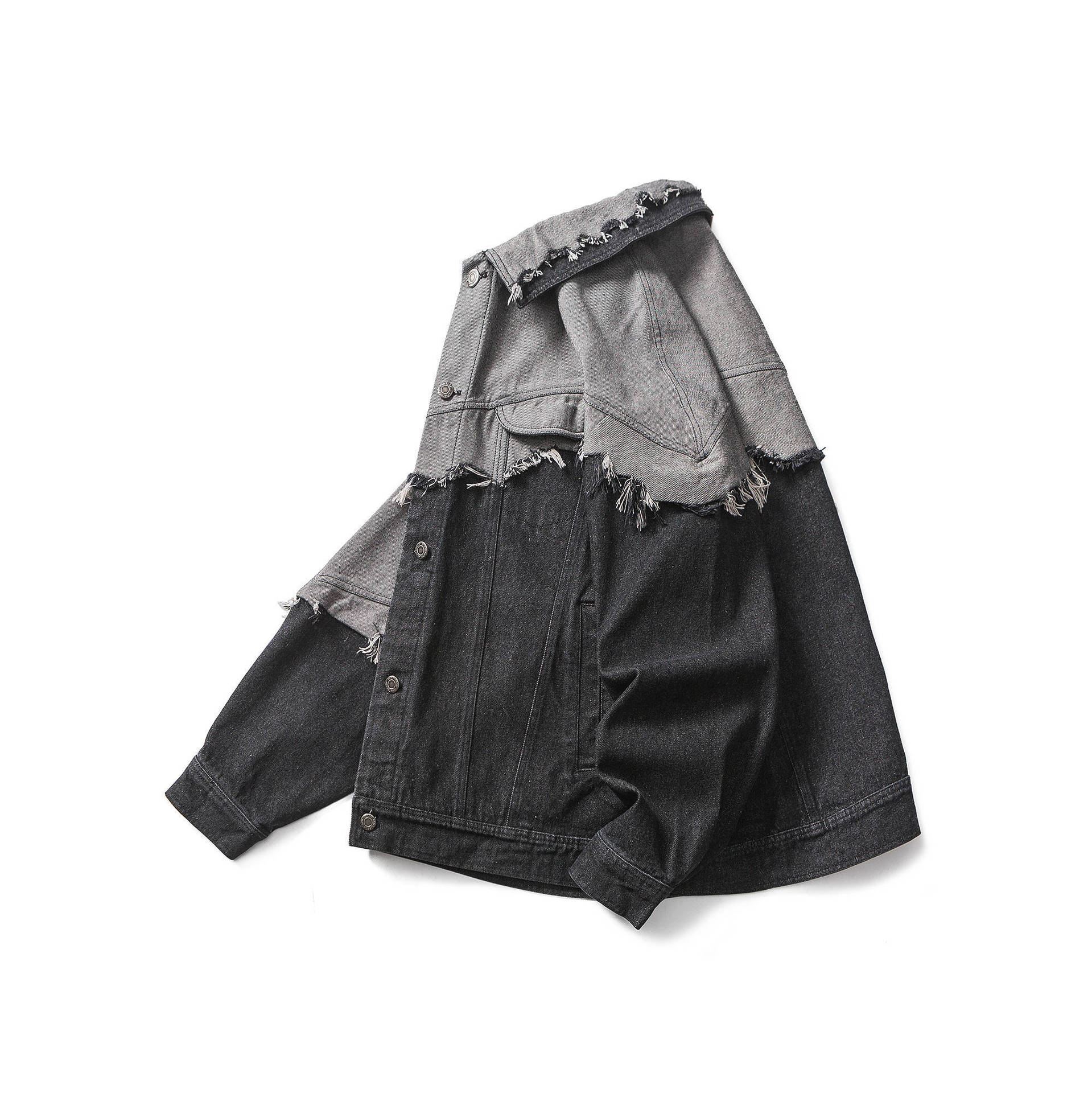 Casual loose fitting fashionable baseball jacket