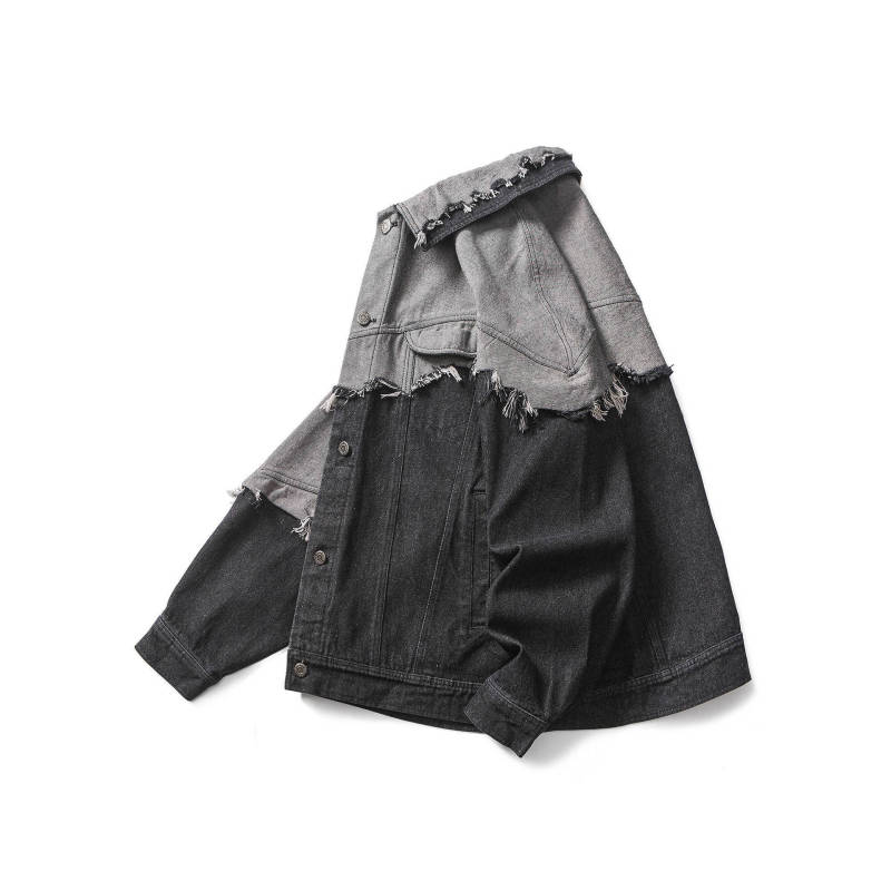 Casual loose fitting fashionable baseball jacket