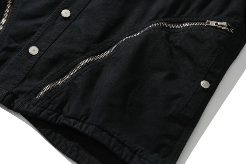 Casual loose fitting fashionable denim jacket