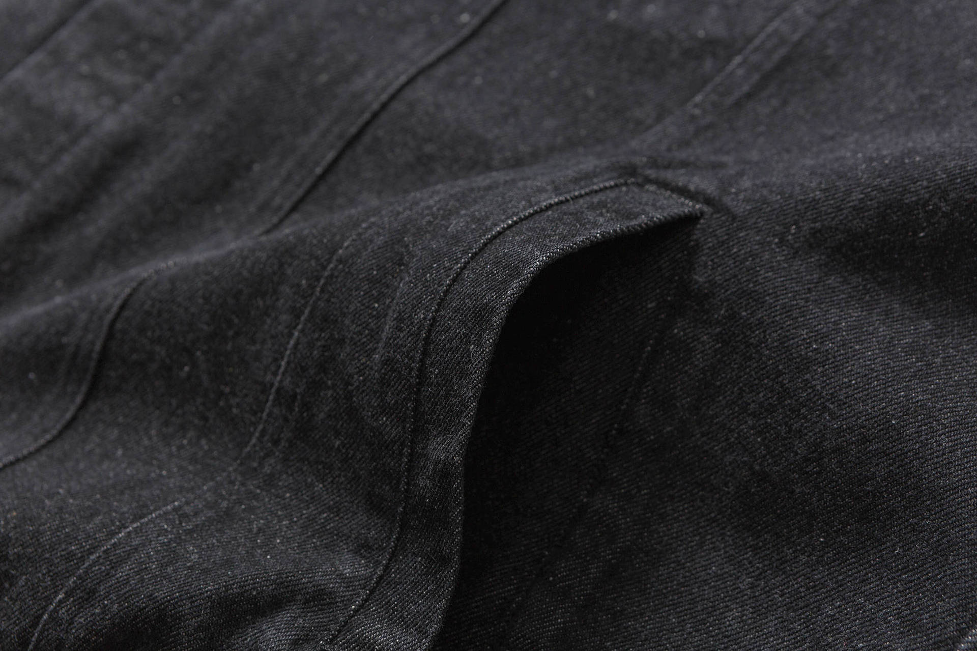 Casual loose fitting fashionable baseball jacket
