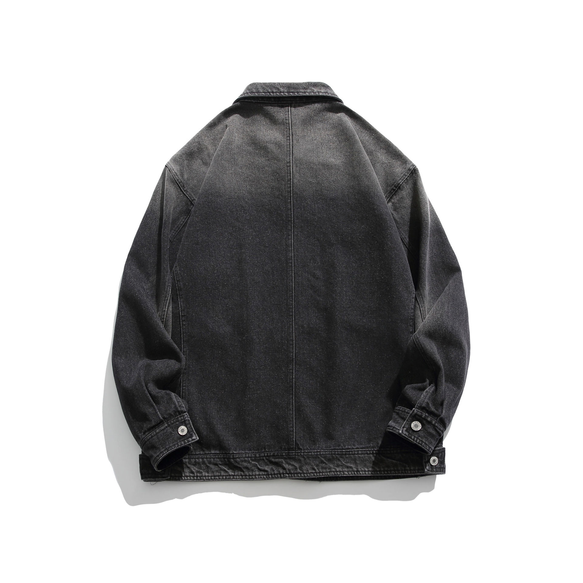 Casual loose fitting fashionable denim jacket