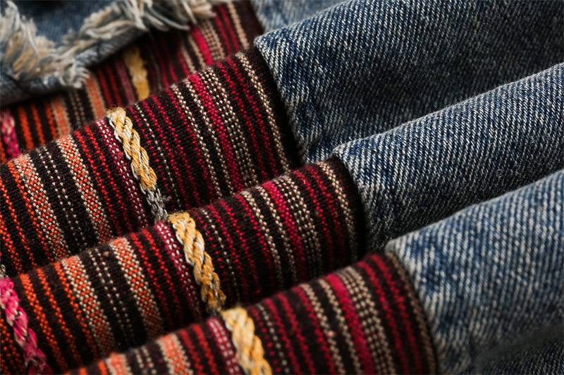 Casual loose fitting fashionable denim jacket