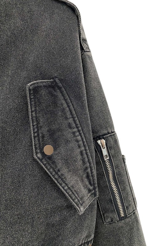 Worn hole spray monkey denim jacket
