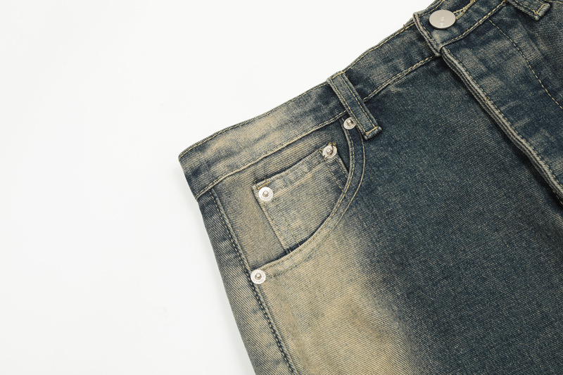 Denim trend shorts