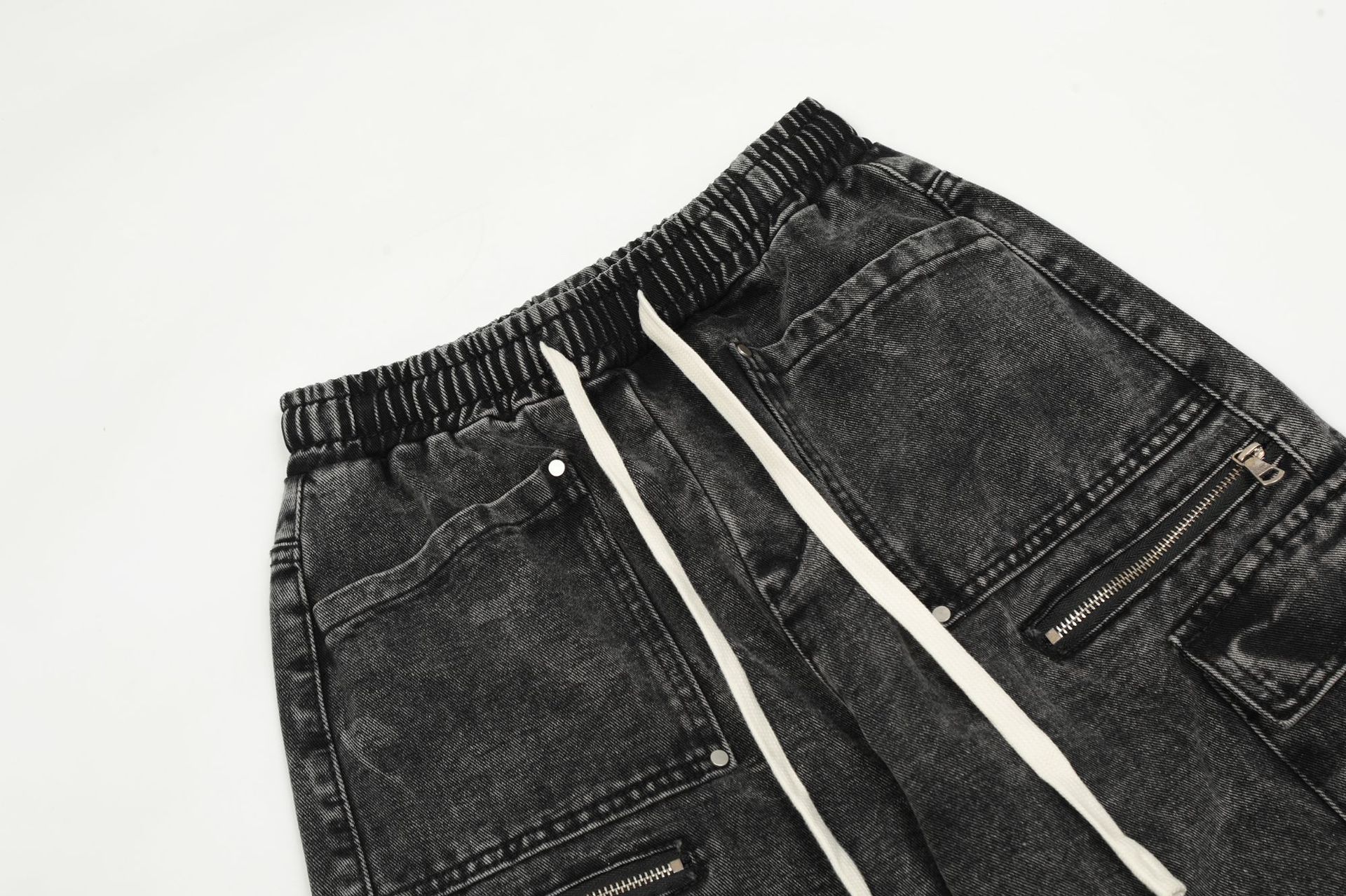 Denim trend shorts
