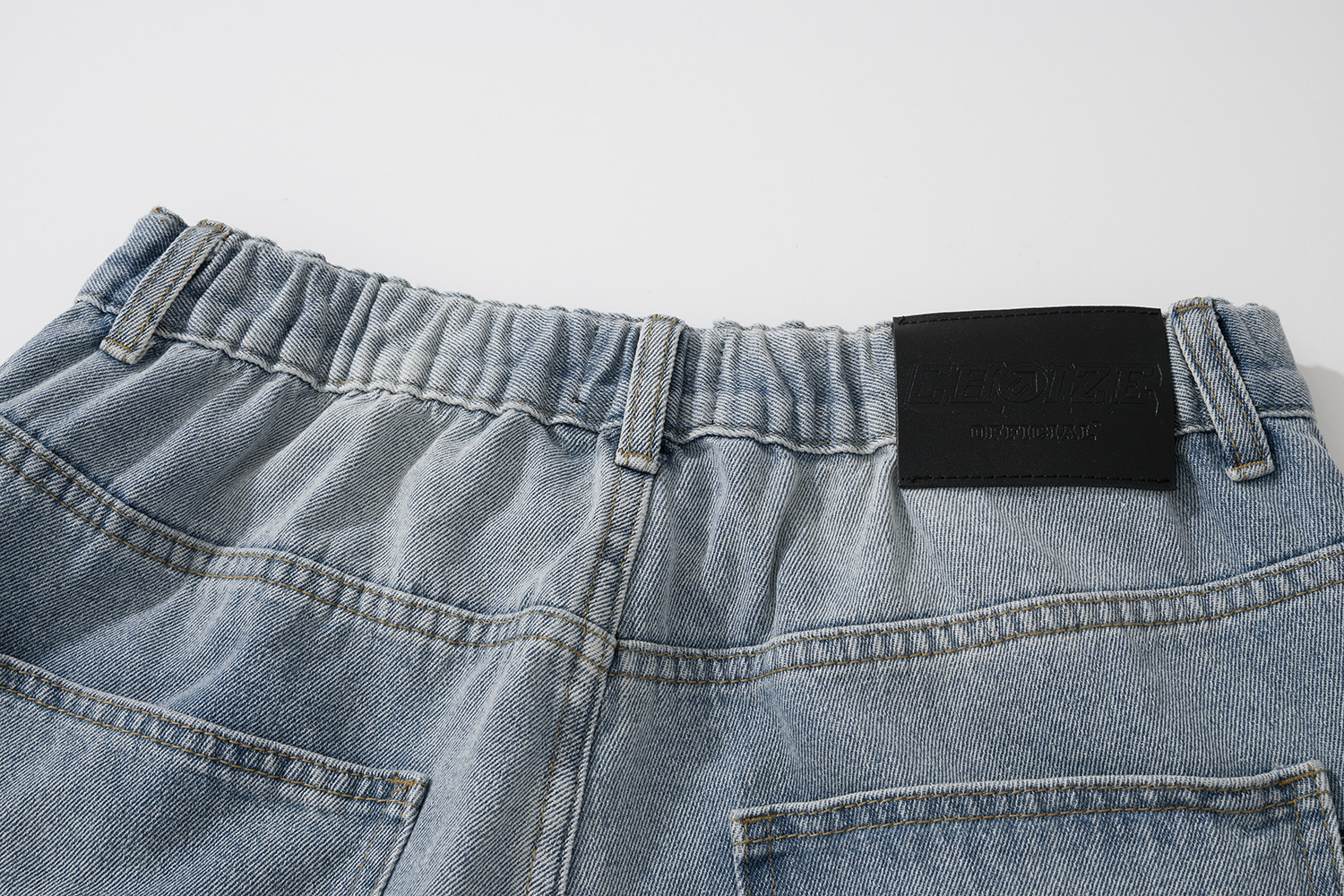 Denim trend shorts