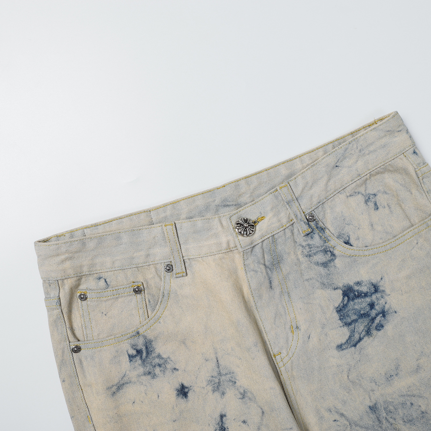 Denim trend shorts