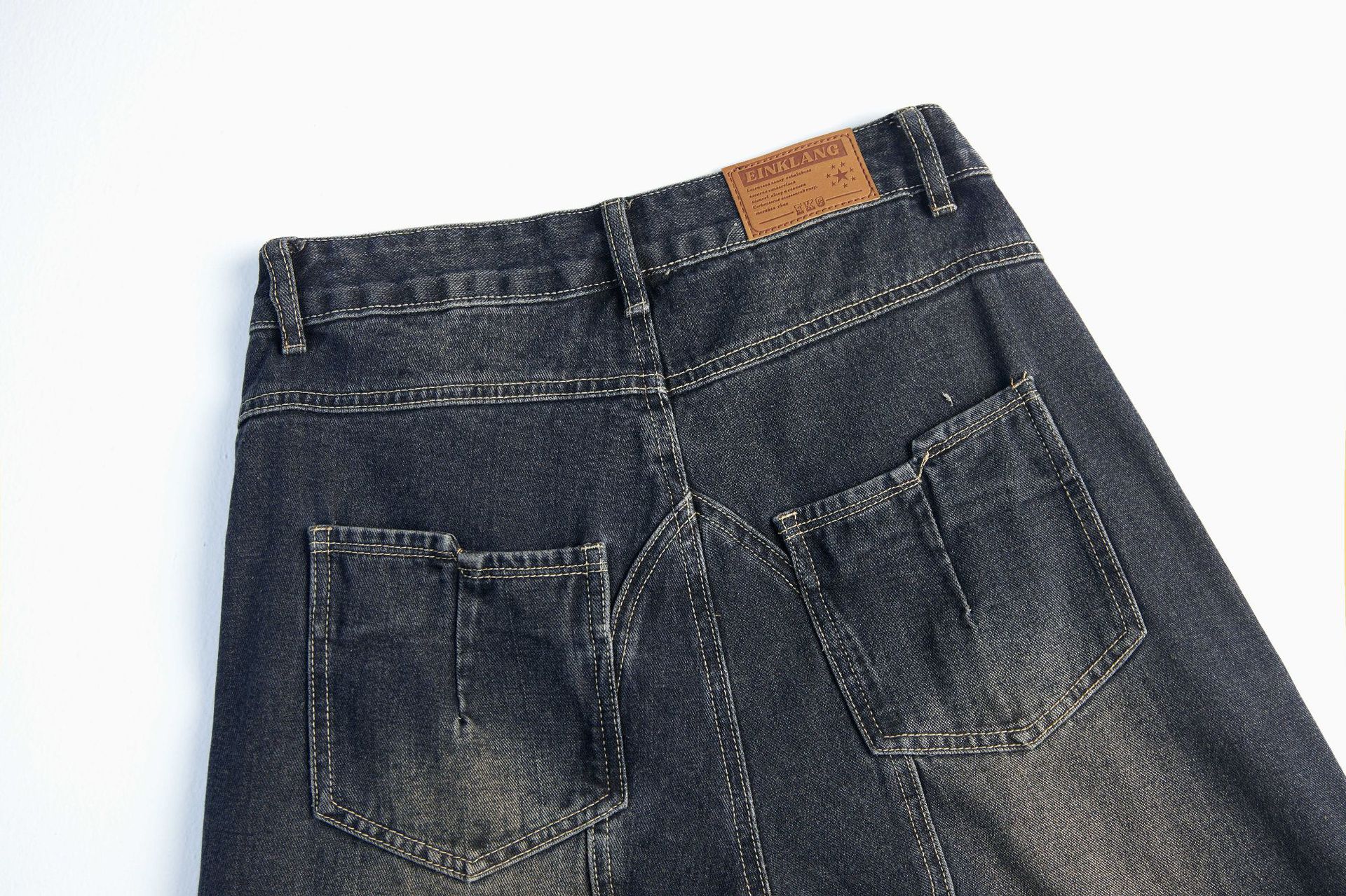 Denim trend shorts