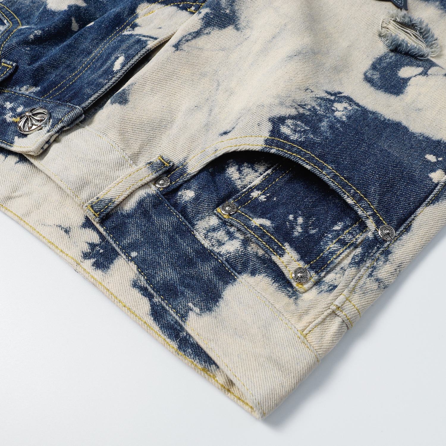 Denim trend shorts
