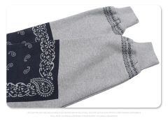 Graffiti letter printing, plush and thickened men's and women's hot selling sweaters