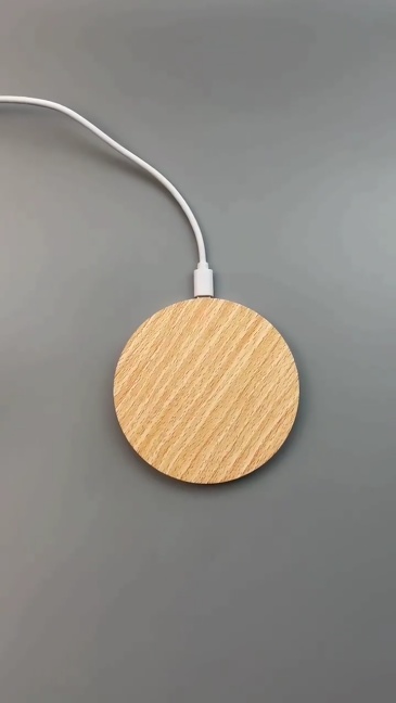 Round Bamboo with Metal Edge Wireless Charger