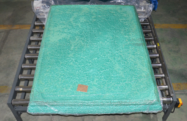 Foam compress machine