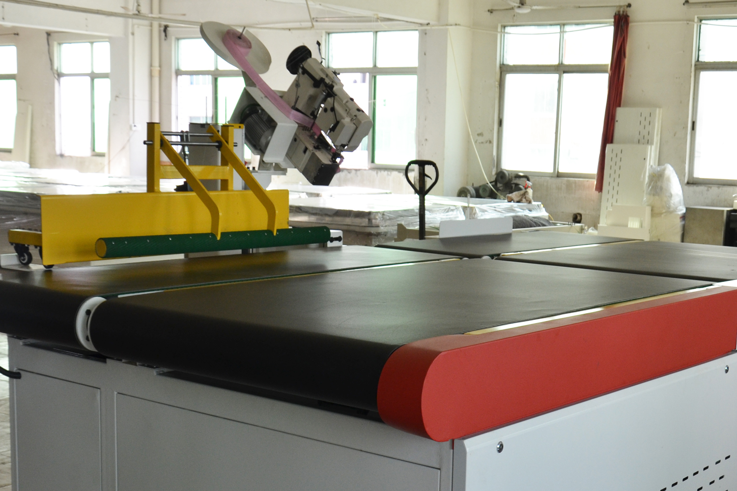 Automatic Tape edge machine