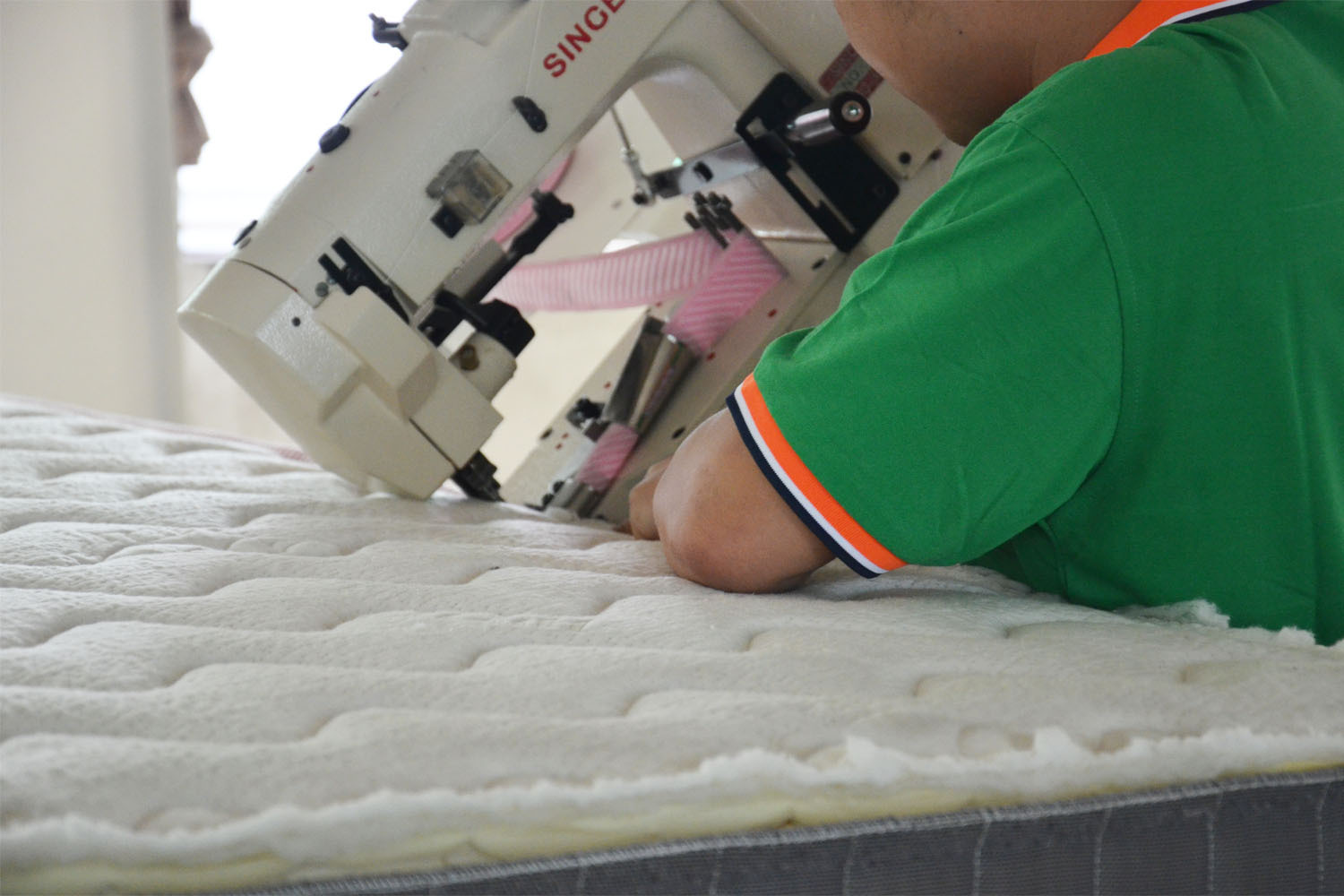 Semi-Automatic Tape Edge Machine