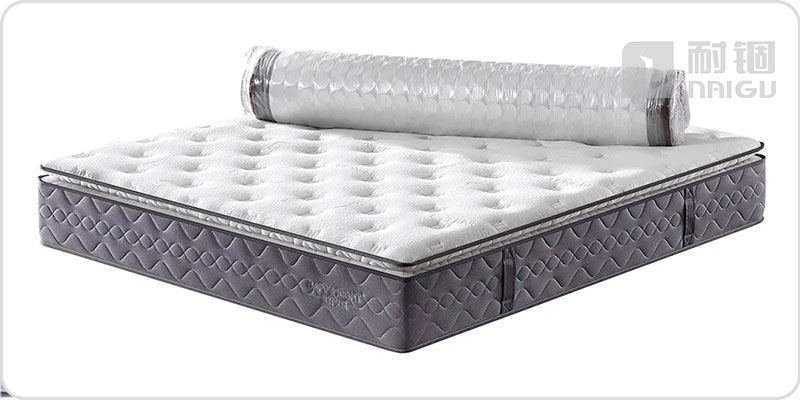 Mattress Roll-Packing