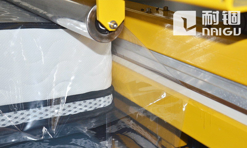 Heat Sealing Machine