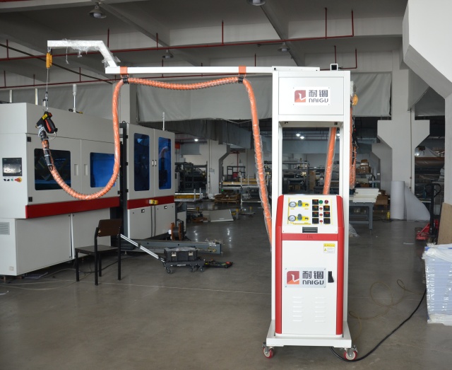 Sofa Specifc Environmentalyfriendly Spray Glue Machine