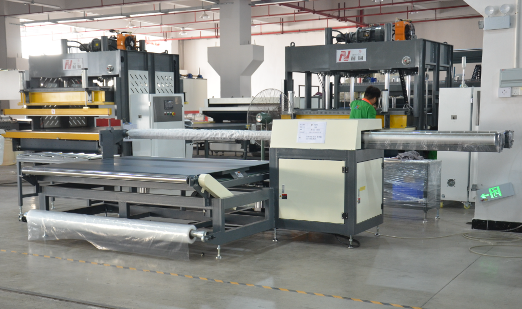 NG-06R Semi-Automatic Mattress Rolling Machine