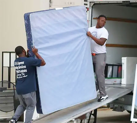 mattress bags for moving during relocation