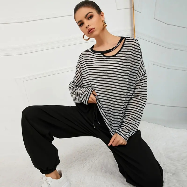 New Design Screen Printing Korea Style Women T Shirt Striped T Shirt Custom Logo,Shuliqi Apparel - Men's Clothing Wholesale Manufacturer,New Design Screen Printing Korea Style Women T Shirt Striped T Shirt Custom Logo