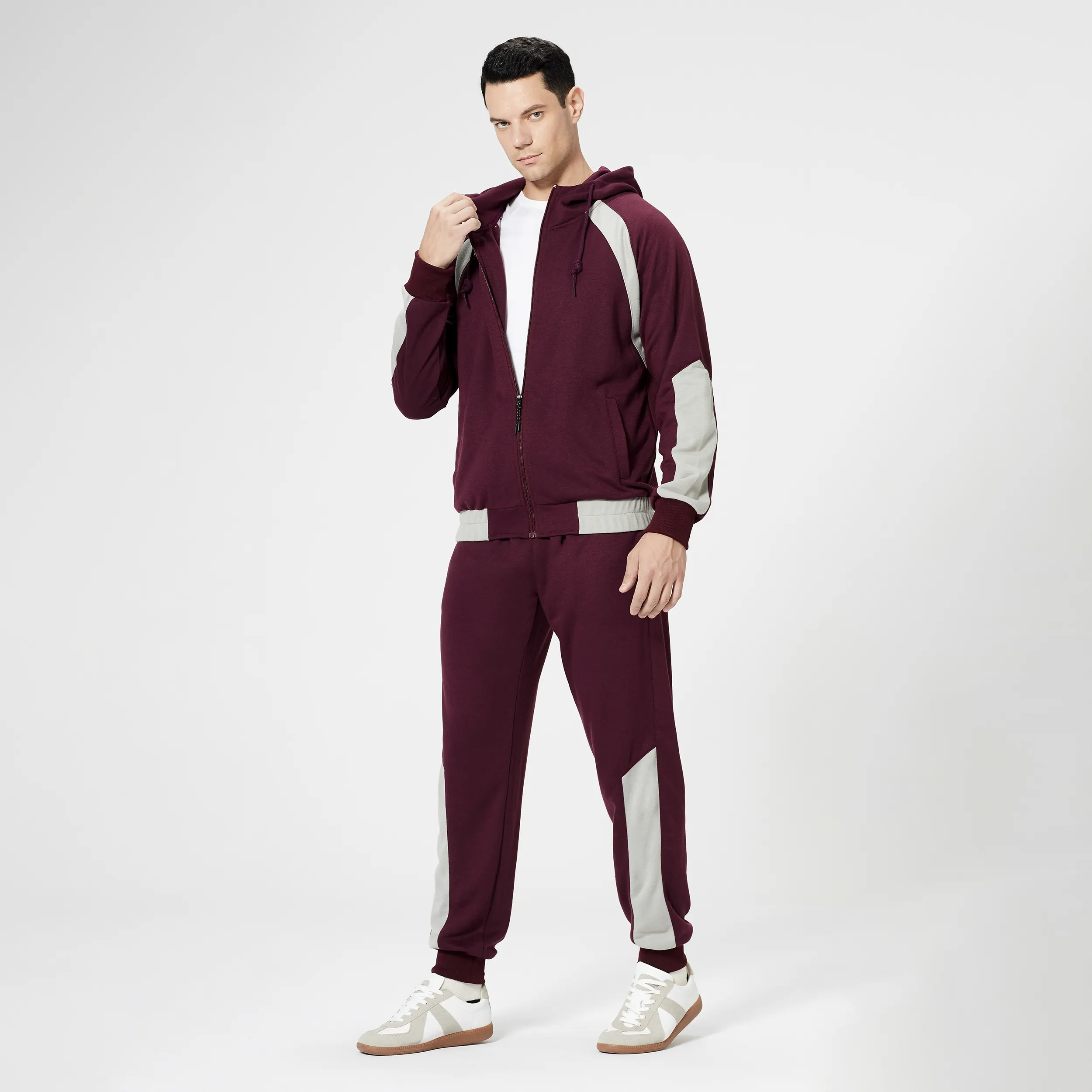 Custom wholesale sport polyester oversized tech fleece jogging sportswear 2 piece set men tracksuit set,Shuliqi Apparel - Men's Clothing Wholesale Manufacturer,Custom wholesale sport polyester oversized tech fleece jogging sportswear 2 piece set men tracksuit set | Wholesale Men's Apparel | OEM | Shuliqi